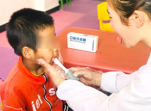 孩子五歲還不會講話，需要治療嗎？