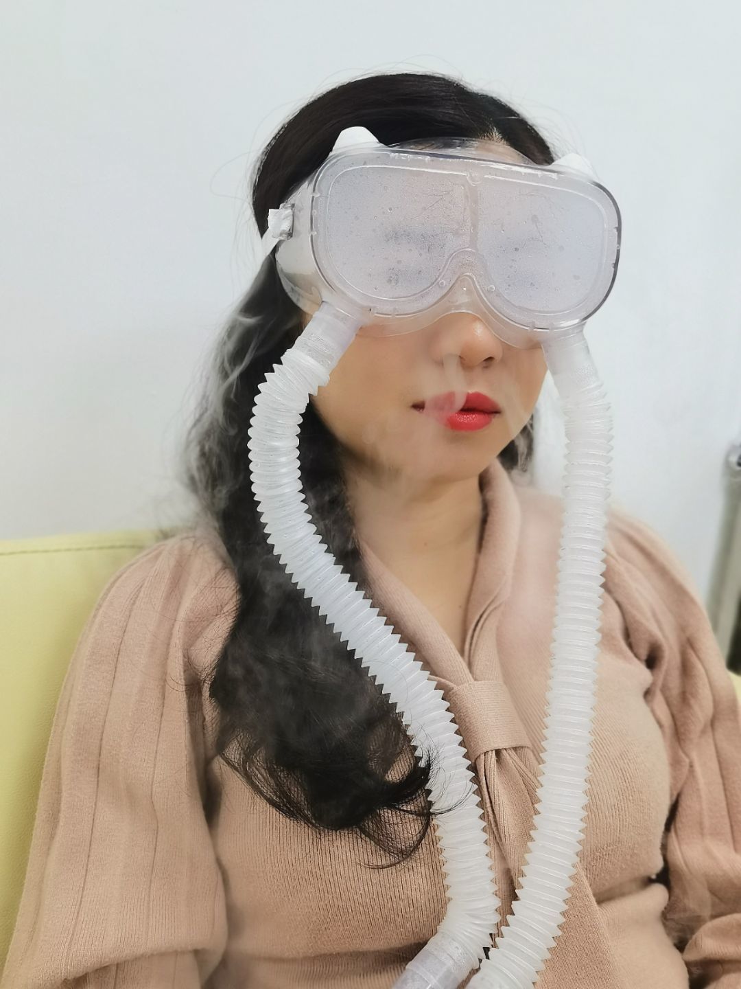 眼睛干澀、疲倦、刺痛……注意了！“干眼癥”可能找上你了！